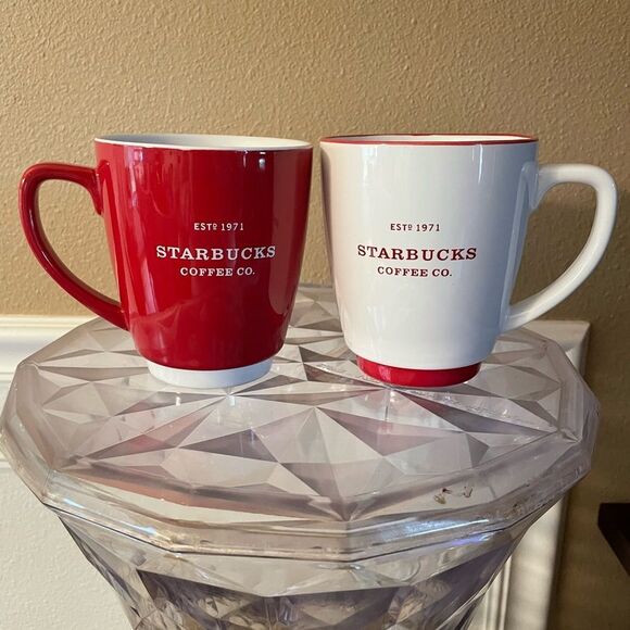 Starbucks Abbey Coffee Cups Set Red and White 2008 16 Ounce - Picture 1 of 10